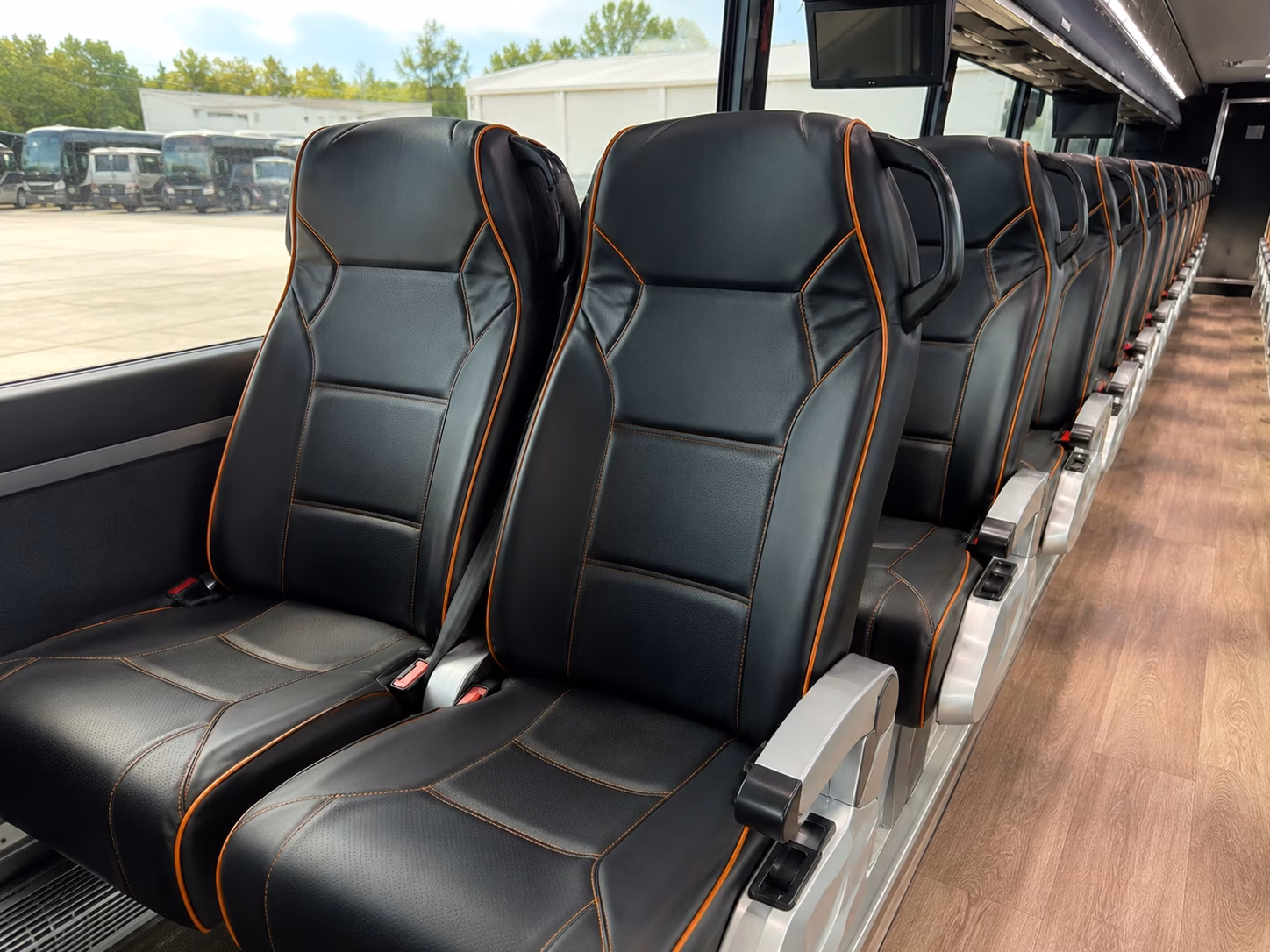 el cajon charter bus rentals to viejas arena concerts